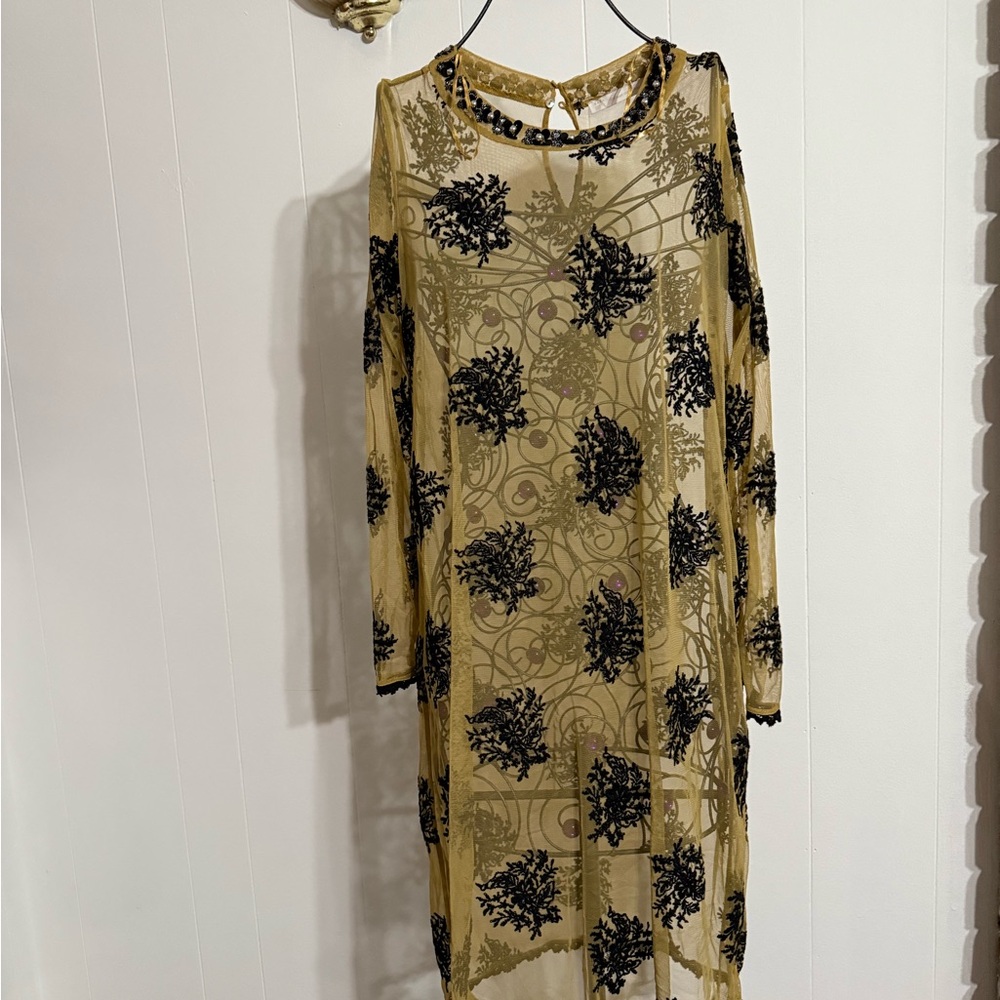 Elegant Black and Gold Women's Dress